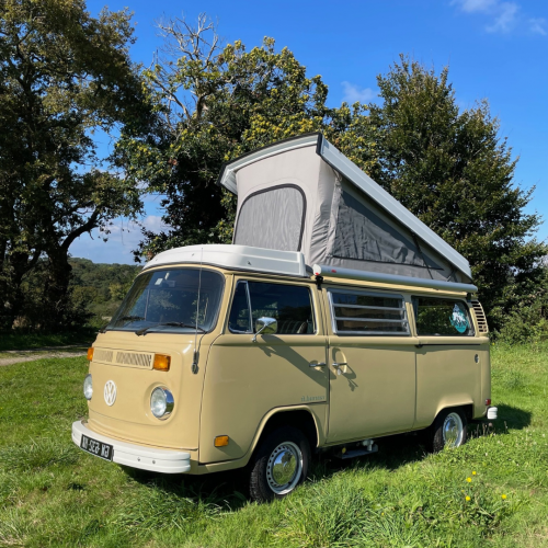 [VENTE] Volkswagen Combi T2 Westfalia - 4 places - 38500 €